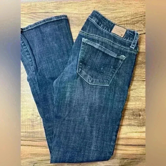 American Eagle Stretch Short Size 6 - Picture 1 of 3